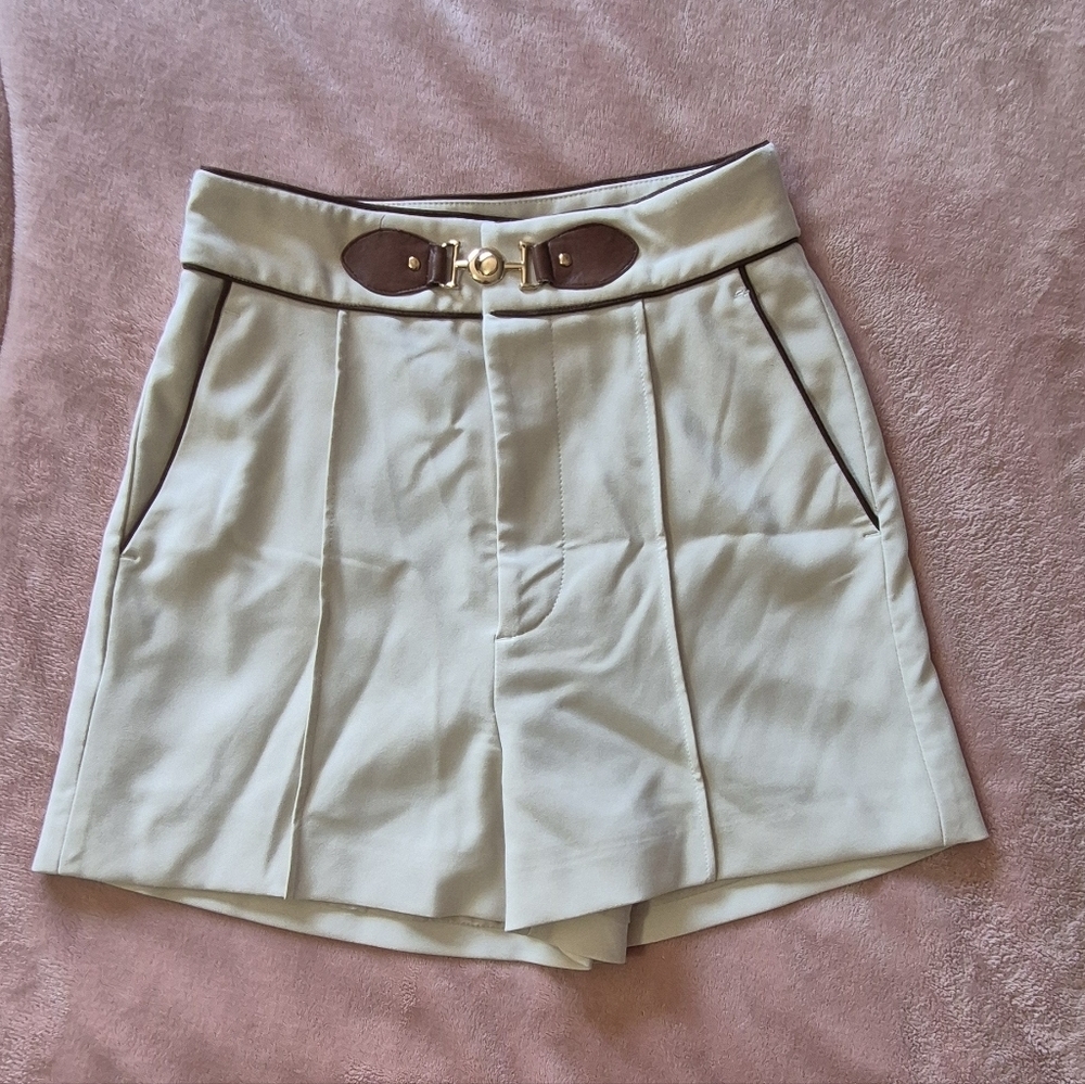 MOTF Cream High-Waist Pleated Skort with Brown Trim & Gold Buckle